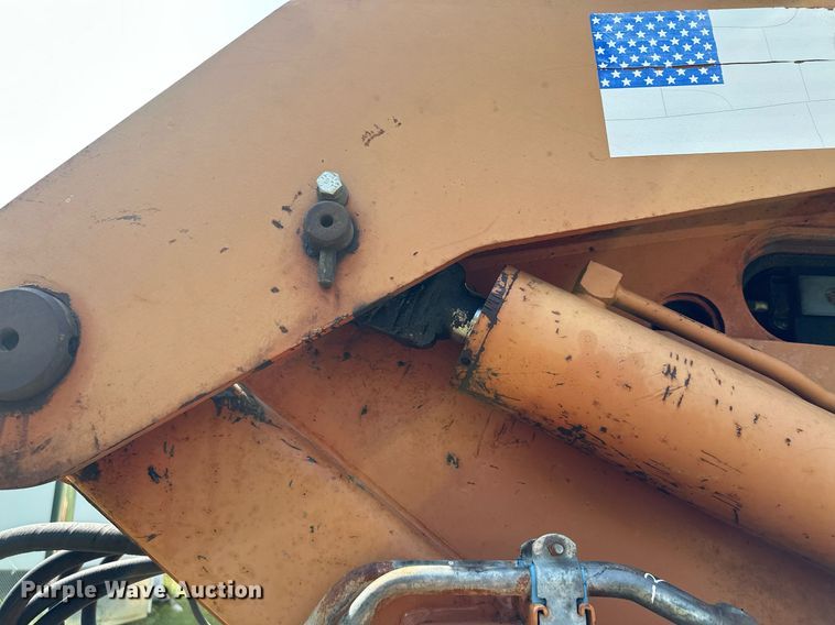 image for item MQ9391 Lull 1044C-54 telehandler