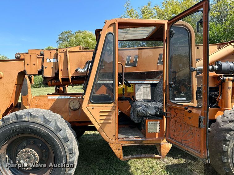 image for item MQ9391 Lull 1044C-54 telehandler
