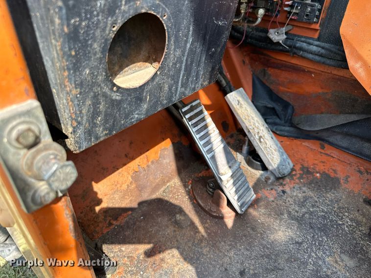 image for item MQ9391 Lull 1044C-54 telehandler