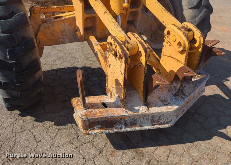 image for item MY9931 1989 John Deere 670B  motor grader