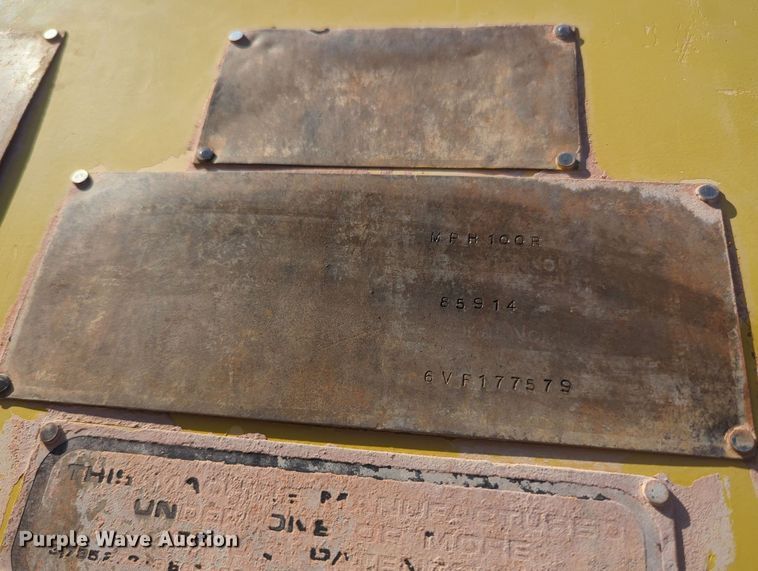 image for item MY9932 1991 Bomag MPH100R  soil stabilizer / recycler