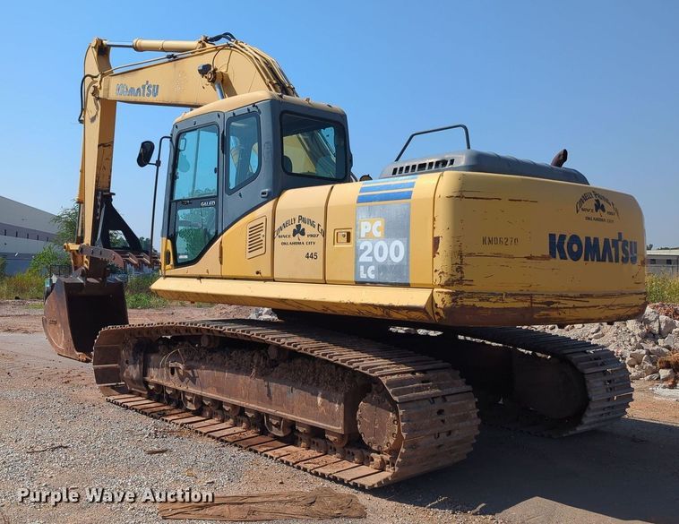image for item MY9933 2006 Komatsu PC200LC-7  excavator