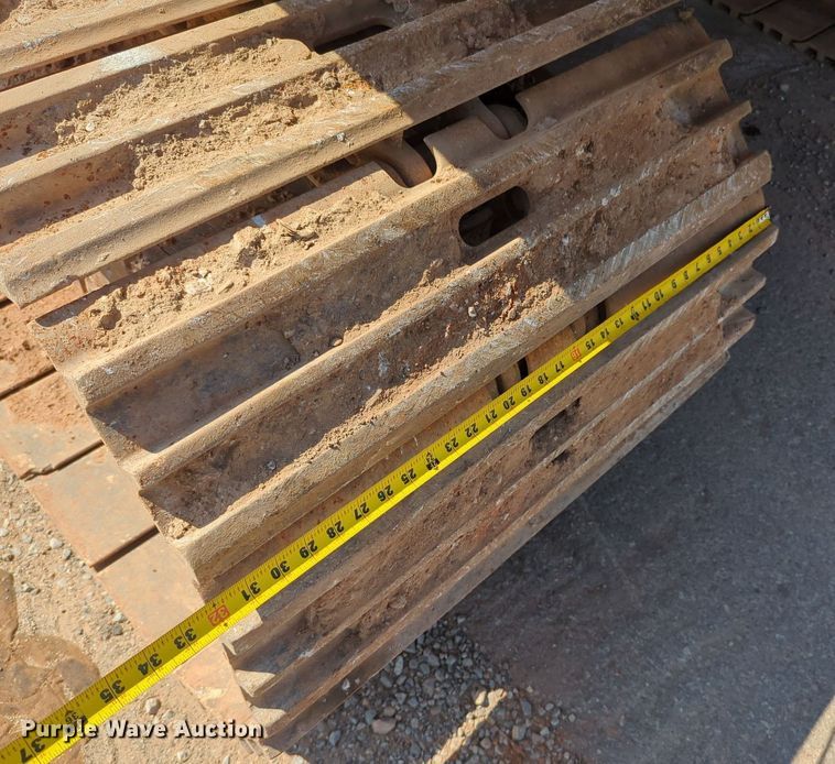 image for item MY9933 2006 Komatsu PC200LC-7  excavator