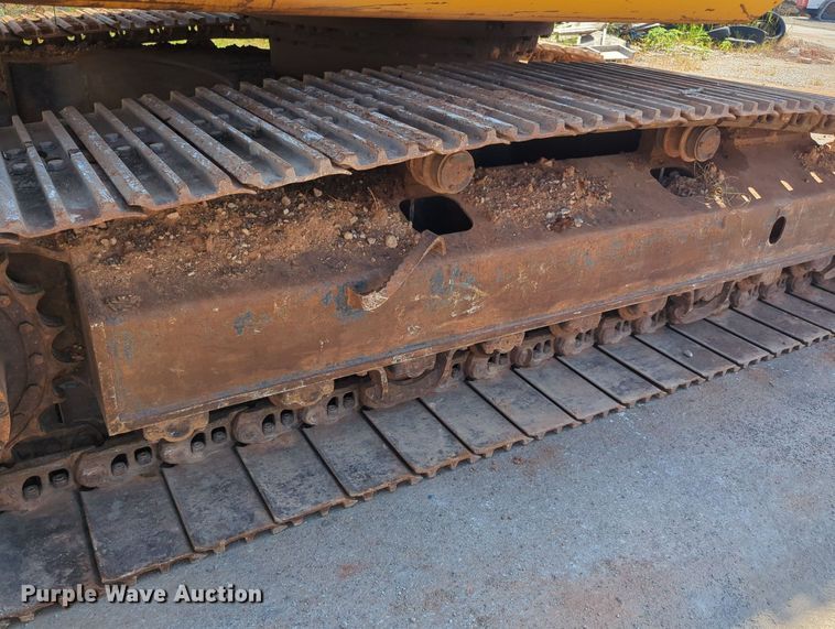 image for item MY9933 2006 Komatsu PC200LC-7  excavator