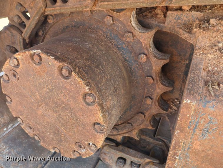 image for item MY9933 2006 Komatsu PC200LC-7  excavator