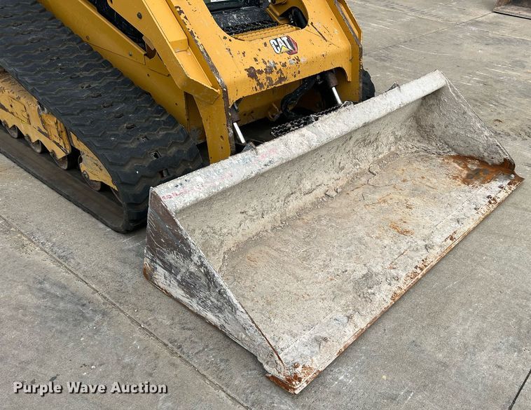 image for item NA9125 2020 Caterpillar 299D3  tracked skid steer loader