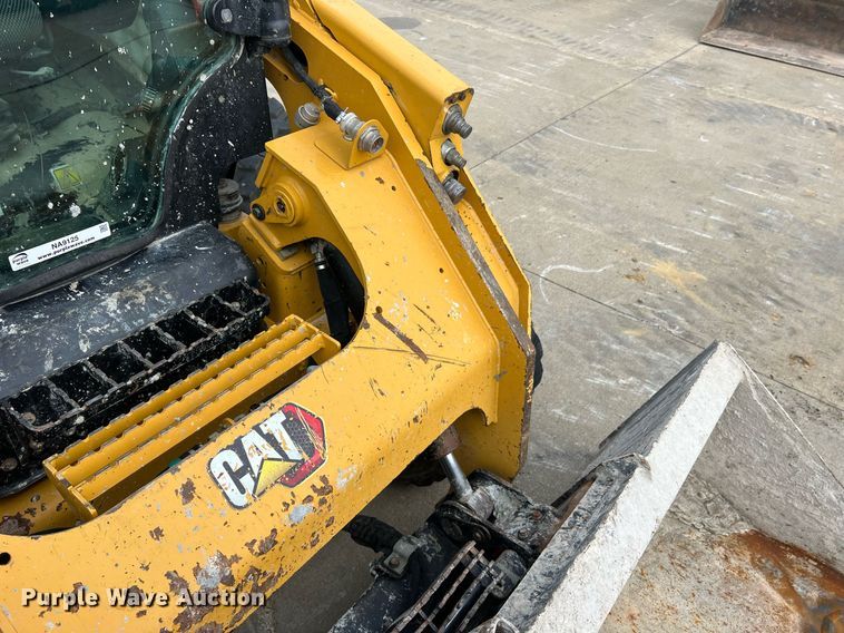 image for item NA9125 2020 Caterpillar 299D3  tracked skid steer loader