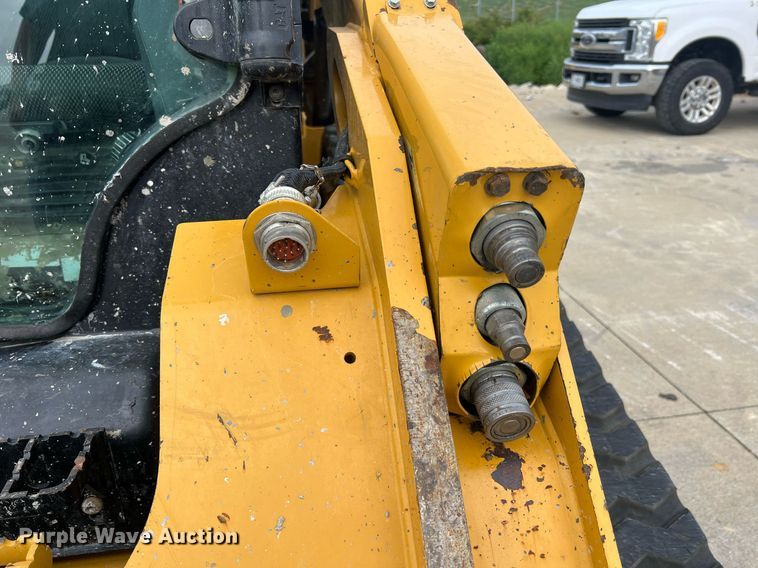image for item NA9125 2020 Caterpillar 299D3  tracked skid steer loader