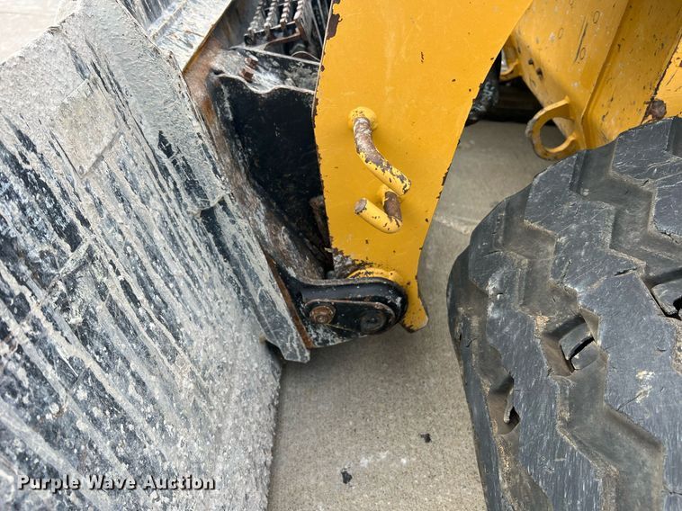 image for item NA9125 2020 Caterpillar 299D3  tracked skid steer loader