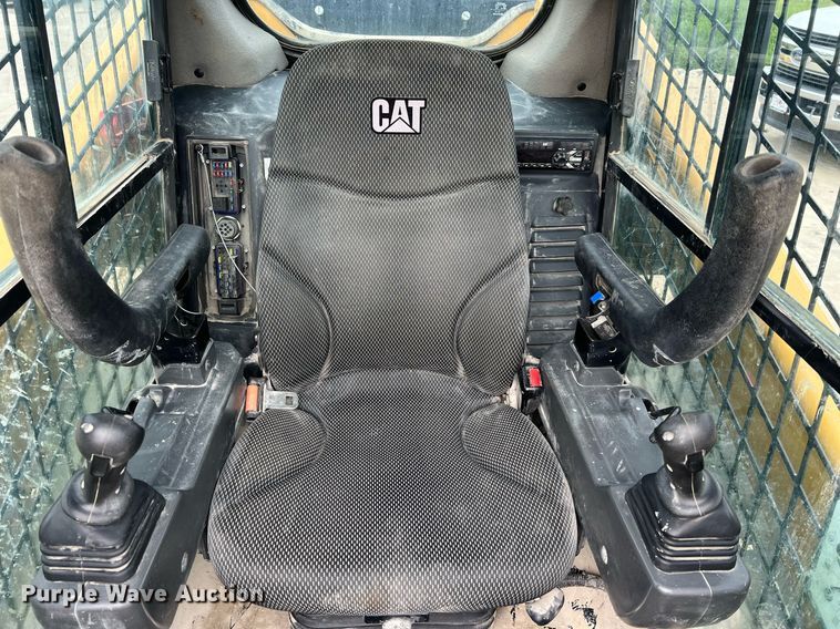 image for item NA9125 2020 Caterpillar 299D3  tracked skid steer loader