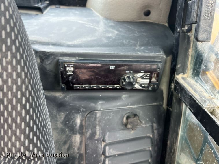 image for item NA9125 2020 Caterpillar 299D3  tracked skid steer loader