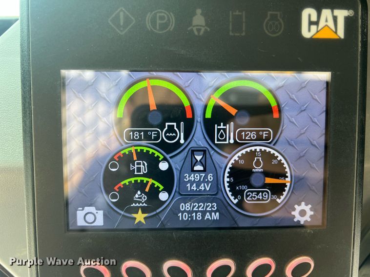 image for item NA9125 2020 Caterpillar 299D3  tracked skid steer loader