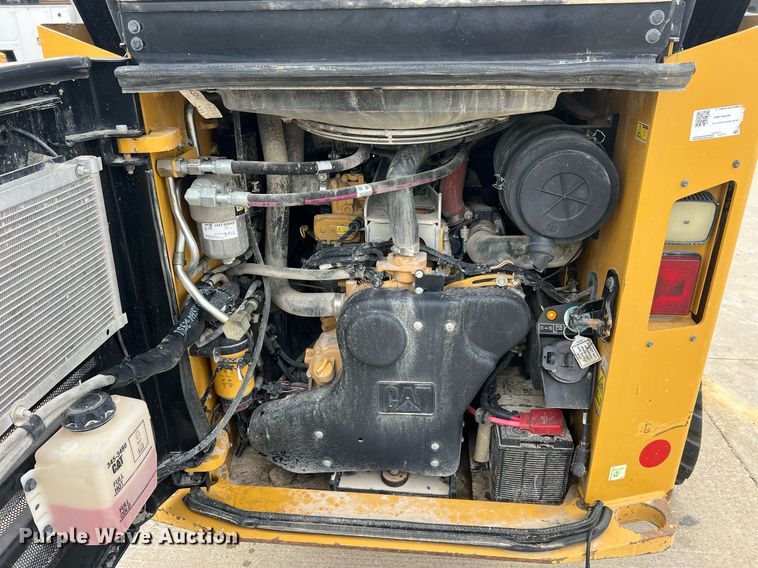image for item NA9125 2020 Caterpillar 299D3  tracked skid steer loader