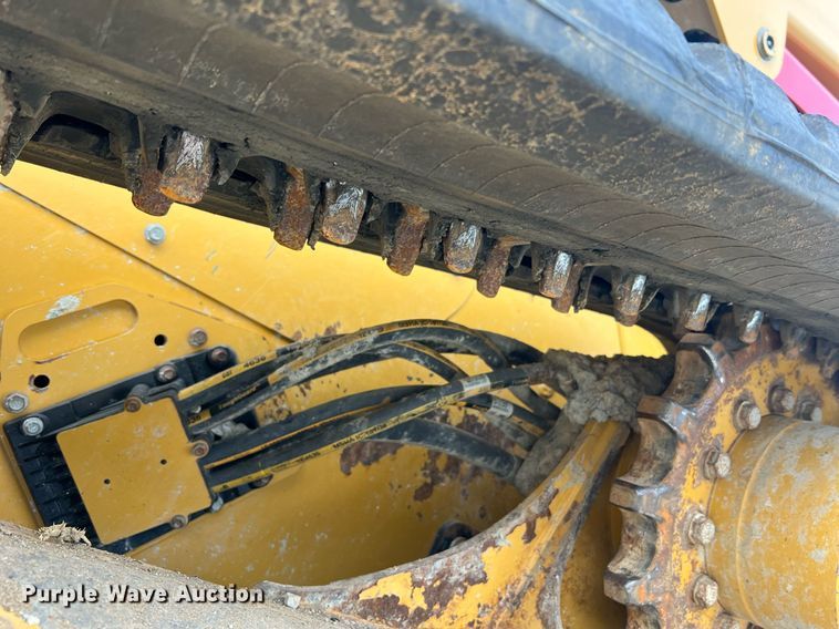image for item NA9125 2020 Caterpillar 299D3  tracked skid steer loader