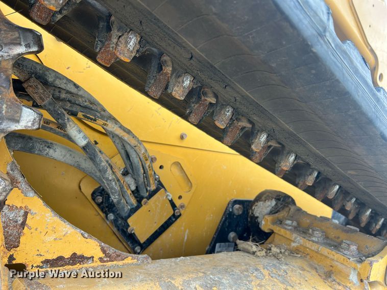 image for item NA9125 2020 Caterpillar 299D3  tracked skid steer loader