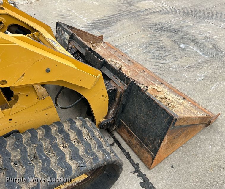image for item NA9126 2020 Caterpillar 299D3  tracked skid steer loader