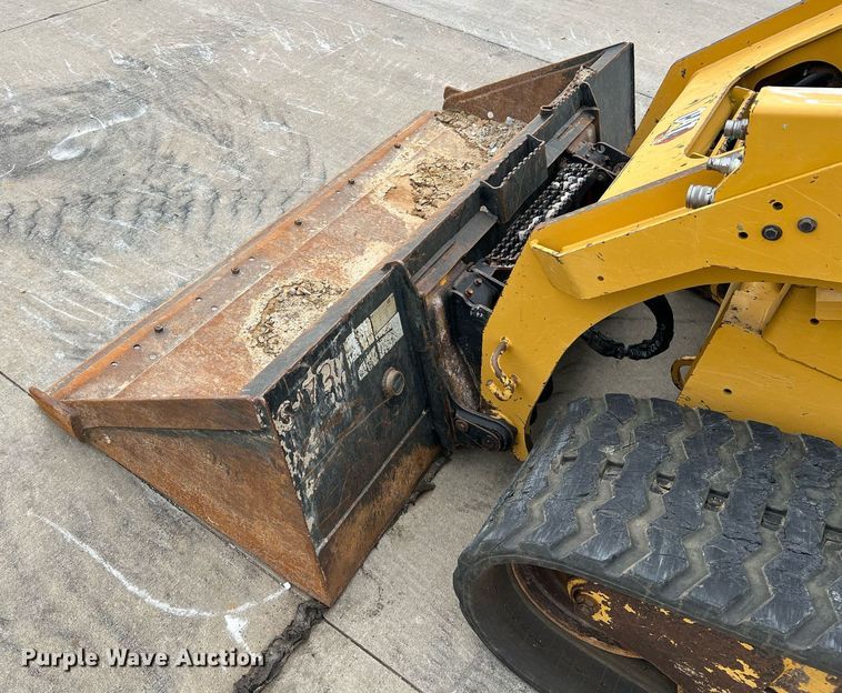 image for item NA9126 2020 Caterpillar 299D3  tracked skid steer loader