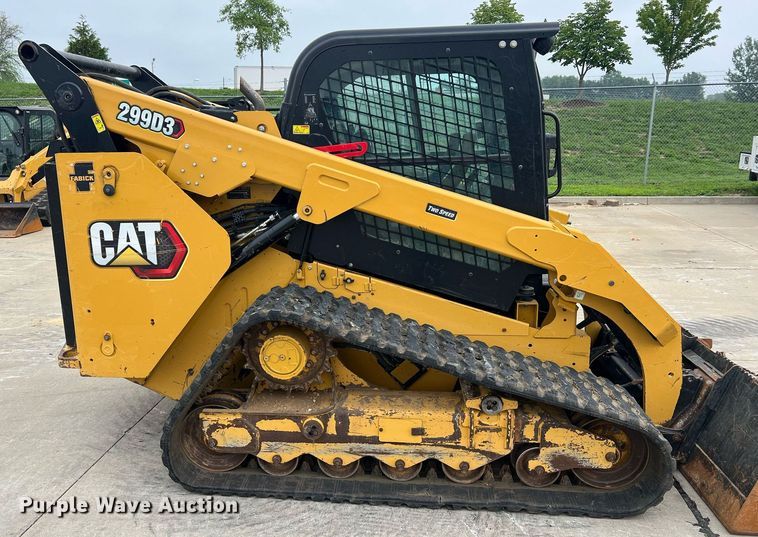 image for item NA9126 2020 Caterpillar 299D3  tracked skid steer loader