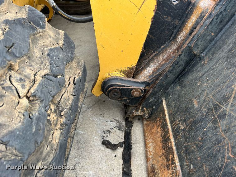 image for item NA9126 2020 Caterpillar 299D3  tracked skid steer loader