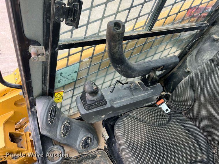 image for item NA9126 2020 Caterpillar 299D3  tracked skid steer loader