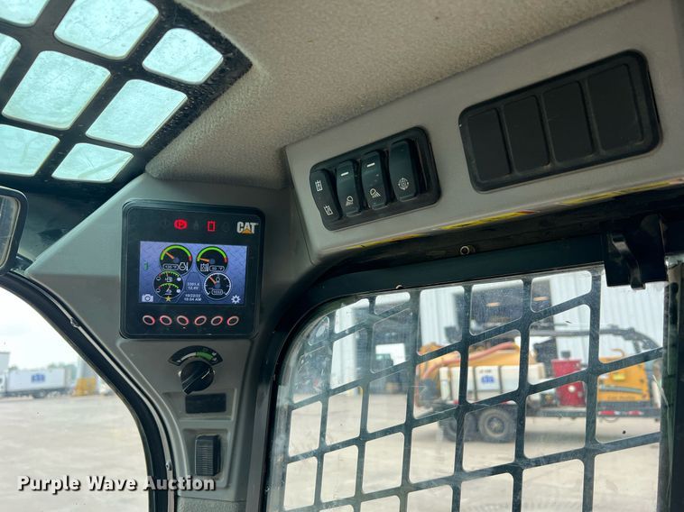 image for item NA9126 2020 Caterpillar 299D3  tracked skid steer loader