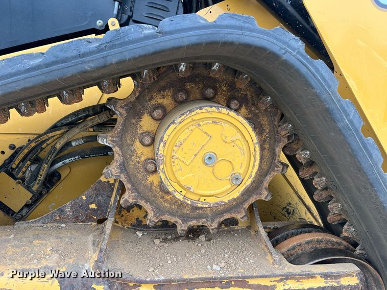 image for item NA9126 2020 Caterpillar 299D3  tracked skid steer loader