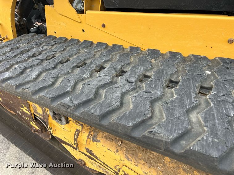 image for item NA9126 2020 Caterpillar 299D3  tracked skid steer loader