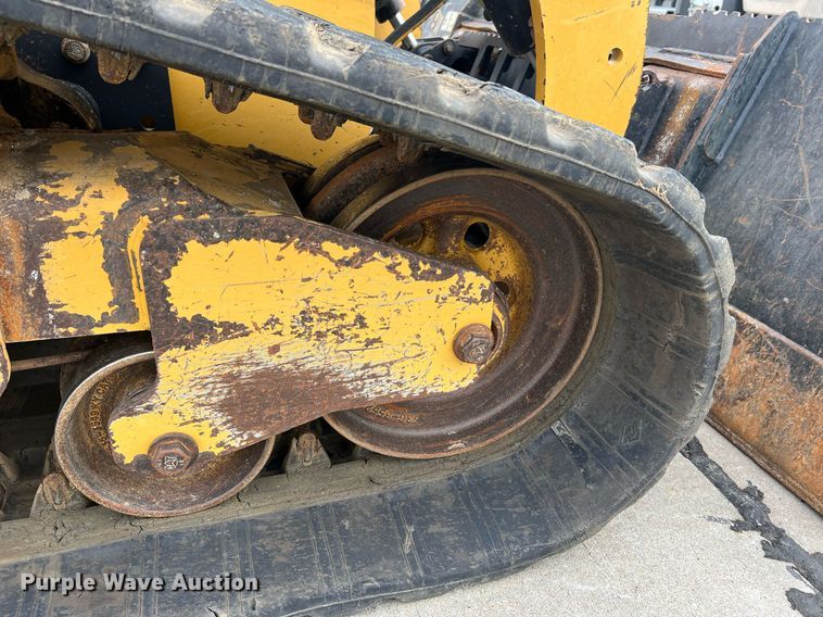 image for item NA9126 2020 Caterpillar 299D3  tracked skid steer loader