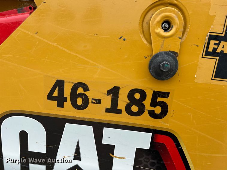 image for item NA9126 2020 Caterpillar 299D3  tracked skid steer loader