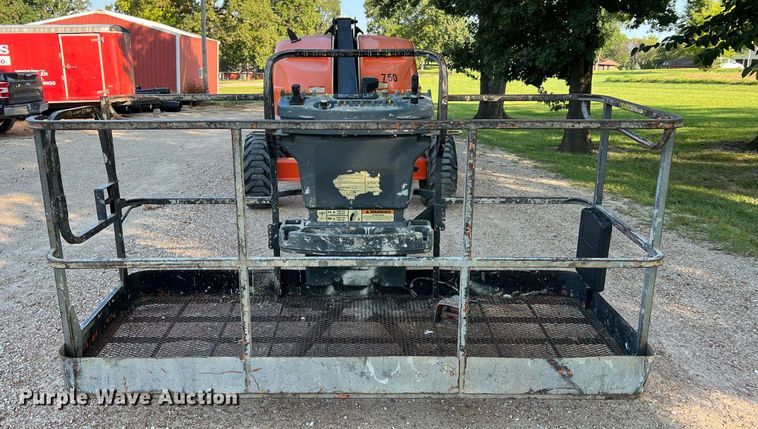 image for item NA9145 2007 JLG 400S  boom lift