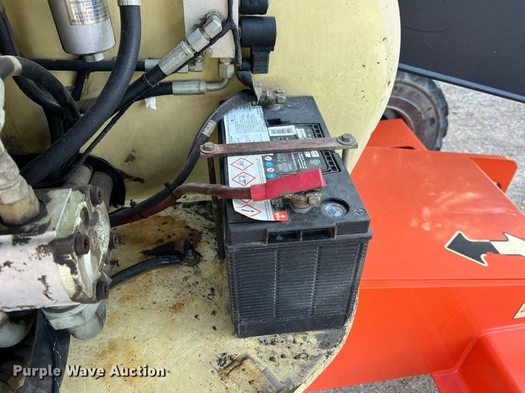 image for item NA9145 2007 JLG 400S  boom lift