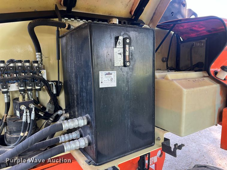 image for item NA9145 2007 JLG 400S  boom lift