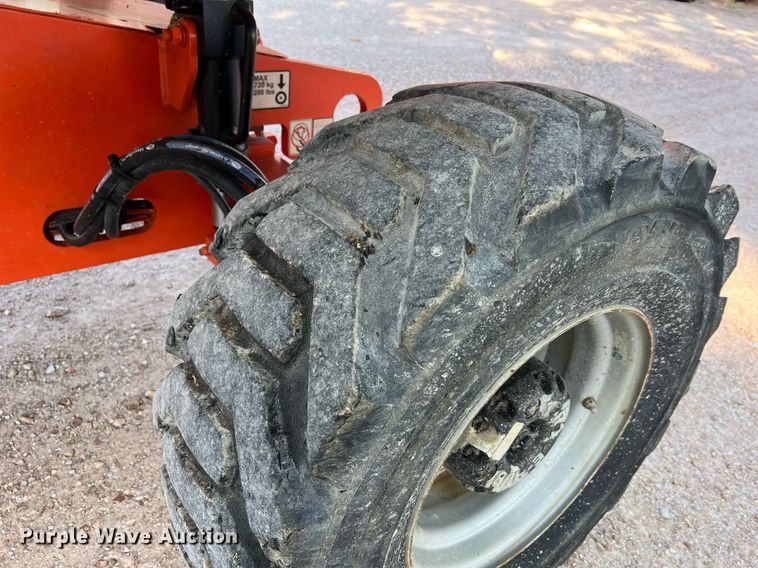 image for item NA9145 2007 JLG 400S  boom lift