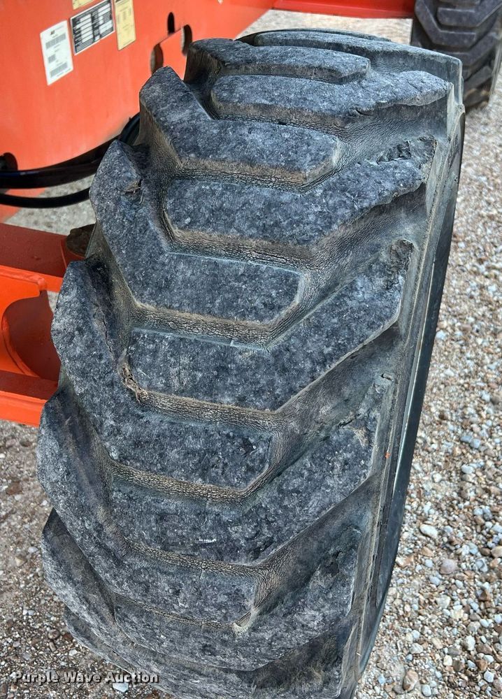 image for item NA9145 2007 JLG 400S  boom lift