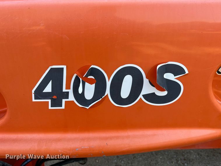 image for item NA9145 2007 JLG 400S  boom lift
