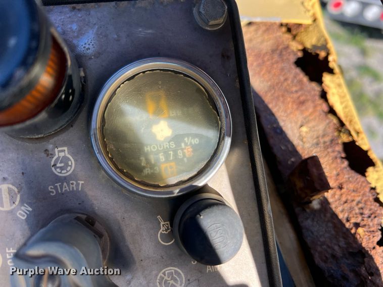 image for item NA9155 1989 Caterpillar 963 LGP  track loader