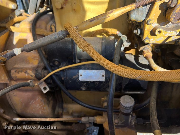 image for item NA9155 1989 Caterpillar 963 LGP  track loader