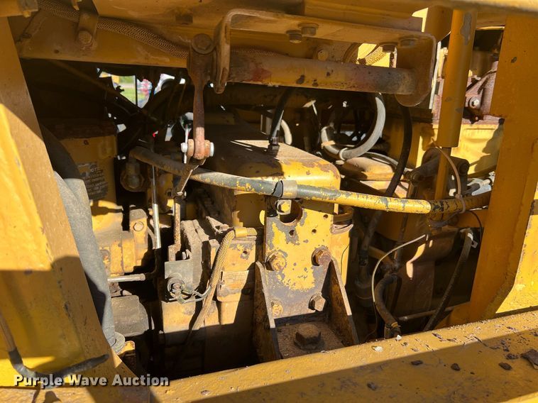 image for item NA9155 1989 Caterpillar 963 LGP  track loader