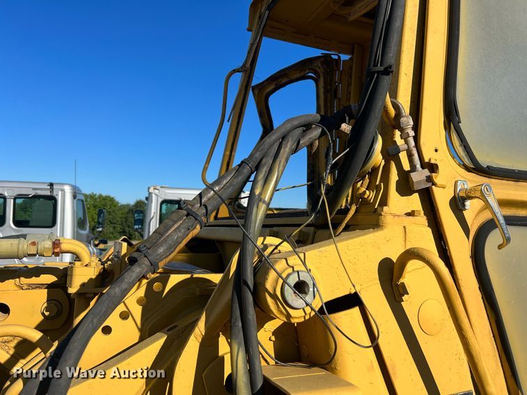 image for item NA9155 1989 Caterpillar 963 LGP  track loader