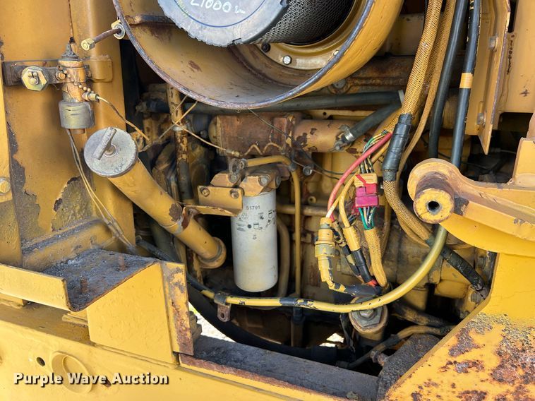 image for item NA9155 1989 Caterpillar 963 LGP  track loader