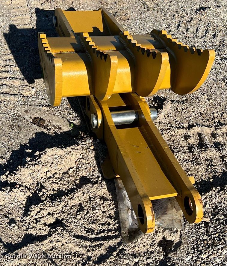 image for item NA9157 Landhero 330D  thumb