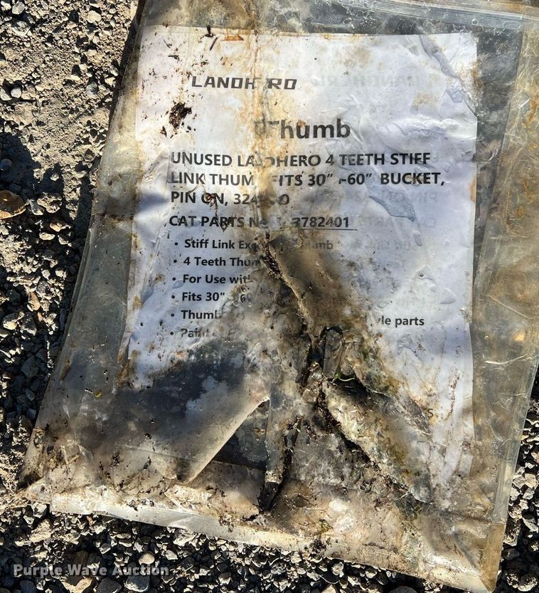 image for item NA9157 Landhero 330D  thumb