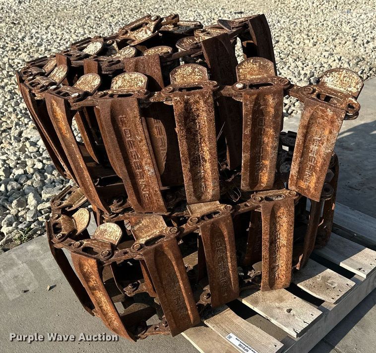 image for item NF9108 (2) Loegering 15"W over the tire steel tracks