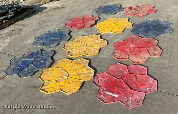 image for item NF9117 (11) Brickform FM-700 concrete stamps