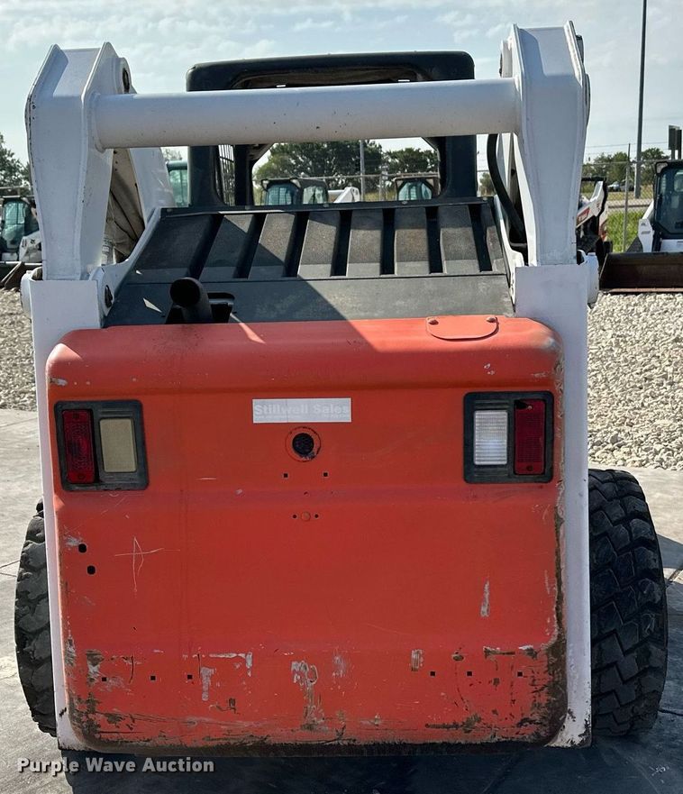 image for item NF9119 2002 Bobcat S250  skid steer loader