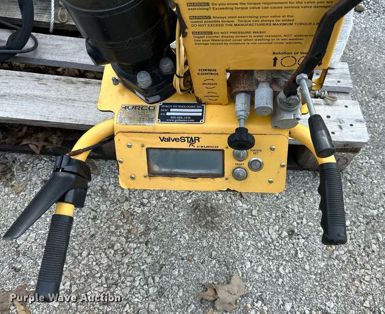 image for item NL9001 Hurco Spin Doctor 800  valve exerciser