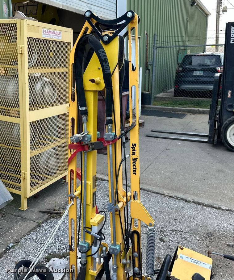 image for item NL9001 Hurco Spin Doctor 800  valve exerciser