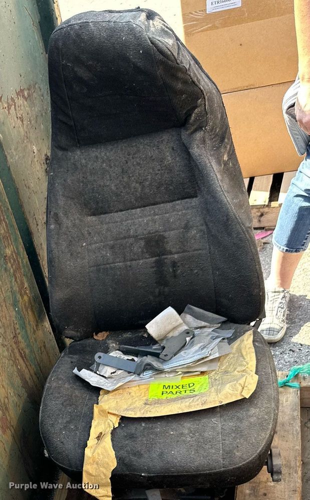 image for item NL9003 Elgin  sweeper parts