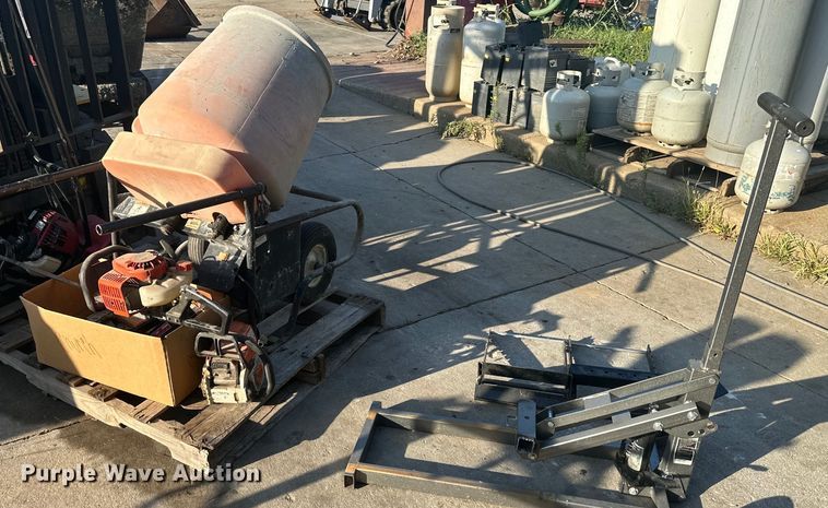 image for item NL9024 Lawn and garden equipment