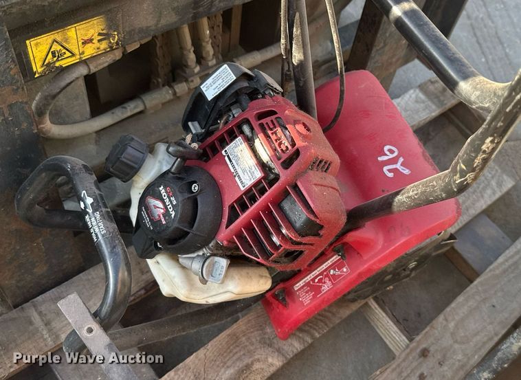 image for item NL9024 Lawn and garden equipment